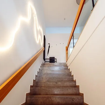 Maral Loft Bogenhausen * Monachium